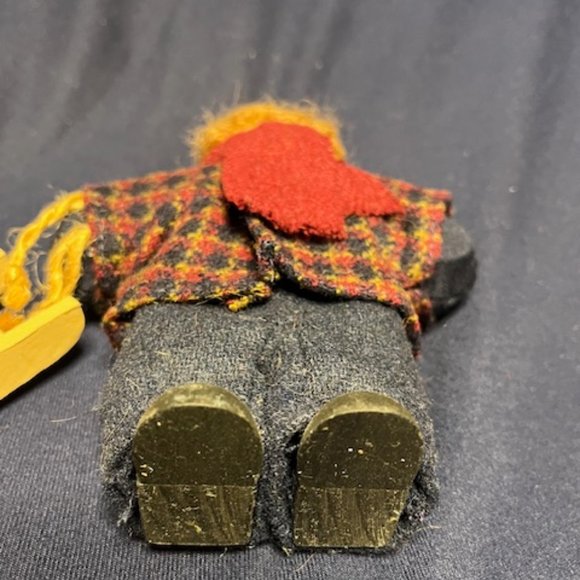 VTG 1992 Wooden Boy Winter Clothes w/Sled Doll Lizzie High 6"x4" Retired - Picture 13 of 14